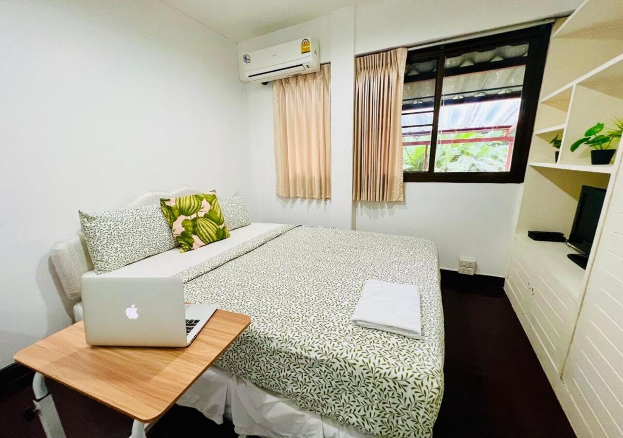 Hotel Reehouse@Soi Cowboy/Asoke Bts Bangkok Esterno foto