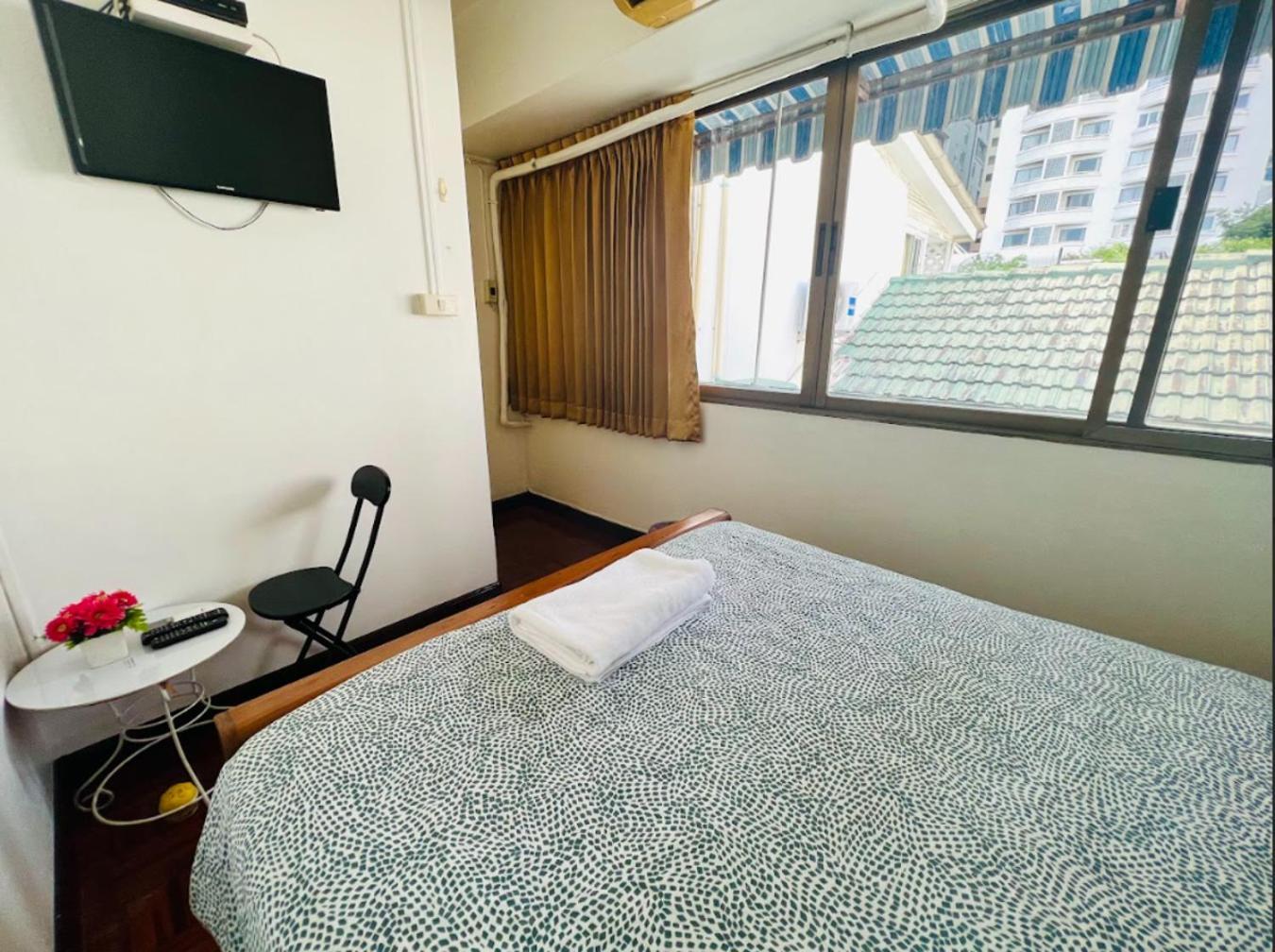 Hotel Reehouse@Soi Cowboy/Asoke Bts Bangkok Esterno foto